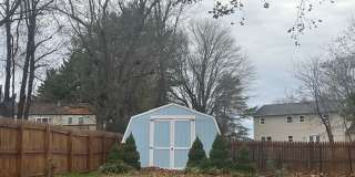 LOVELY CAPE COD WITH 4 BEDS, 2 BATHS AND GARAGE Gallery 39