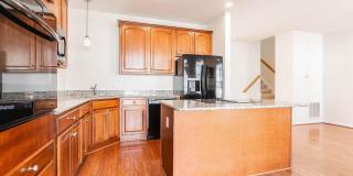 15675 WILLIAM BAYLISS Court Gallery 14