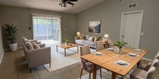 Charming and spacious 3-Bedroom Home with Screened Patio in Ashington Park! Gallery 6