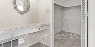 5645 N Tuttle Ave Gallery 19