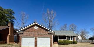 204 Fair Oaks Drive Gallery 1