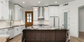 8905 E Mountain Spring Road Gallery 8