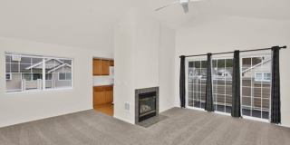 Bothell Hidden Creek 2BD/2BA Home Gallery 3