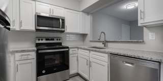 Ashton Village Apartment Homes Gallery 2
