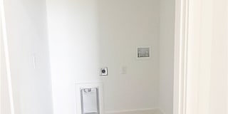1266 Milwaukee Boulevard Gallery 11