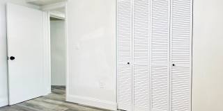 Modern Apartments  Near Jackson Hospital: 1-3 Bedroom Options Gallery 15