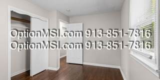 8529 Troup Avenue Gallery 19