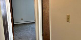 REI215 Gallery 37