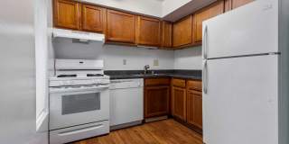 Lerner Springs at Reston Apartment Homes Gallery 6