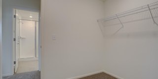 Available for move-in on 05/15/26- 3bed/2.5bath in Aurora! Gallery 20