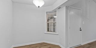 6901 VICTORIA Drive Gallery 8