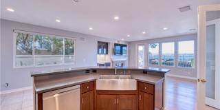 21 Portica Gallery 11