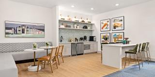 Radius on Grove Radius on Grove Gallery 63