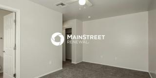 2133 East 35th Street Gallery 8
