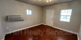 4210 Graceland Avenue Gallery 5