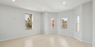 1919 W Diamond St Gallery 4