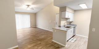 Avery Glen Luxury Apartments Gallery 9