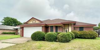 Thoughtfully Designed Home with Spacious Interior Gallery 1