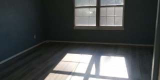 Spacious 3BR Townhome in Littleton Gallery 18
