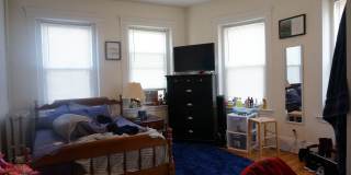 Nice 2 bed in Allston Gallery 15