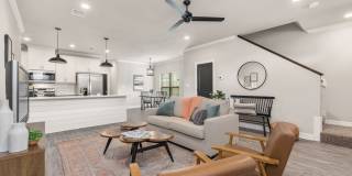 504 Cooner Street - A Gallery 15