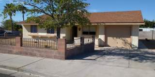 *******2 WEEKS FREE RENT******* Welcome home to Boulder City!! Single Story 3 beds, 2 baths, 1 car garage, HUGE yard! Gallery 1