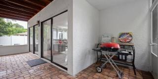 1992 SW Brisbane Street Gallery 35