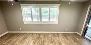 10288 Lakeview Drive Gallery 21