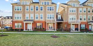 42592 SUNSET RIDGE Square Gallery 1