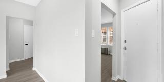 735-49 N Austin Gallery 2