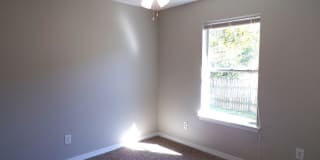 Charming 3-Bedroom Home Gallery 10