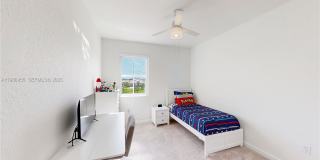 2333 Southeast 28th Court Gallery 19