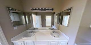 Move in Special at 7912 E Hampshire Rd. Orange, CA 92867- $500 off the First Month's Rent! Gallery 17