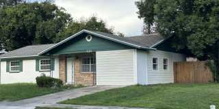 121 Burns Avenue Gallery 1