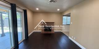 A Charming 3bd/2ba Sacramento House with Fenced Backyard Gallery 13