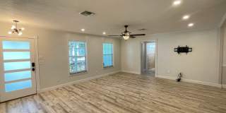 3/2/2 in Jensen Park Estates - with a bonus room! Gallery 4
