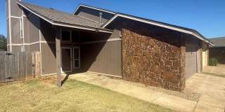 2221 S Shadowridge Court Gallery 1