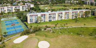 3661 Via Poinciana Gallery 28