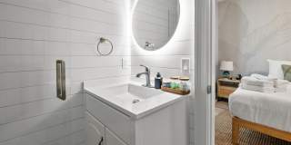 204 Sandstone St Gallery 35