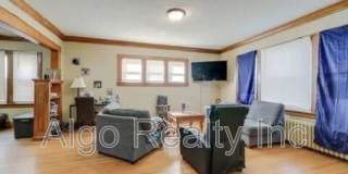 2646 Dupont Avenue North - 2 Gallery 5
