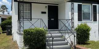 2 Bed / 1 Bath Apartment for Rent - We have your next HOME ready! Gallery 1