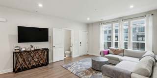 17414 SOUTHERN SHORES Drive Gallery 6