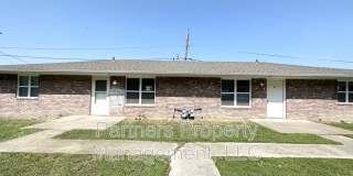 111 Pine Avenue - 10 Gallery 1