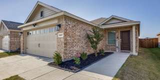 3037 Ashbrook Lane Gallery 1