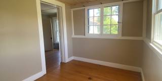 1146 State Street Gallery 20