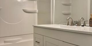 Charming Bedroom Near IU Campus Gallery 7
