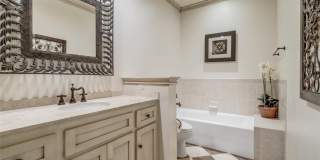 5701 Mistletoe Court Gallery 38