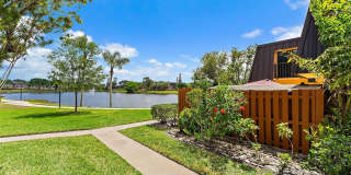 5830 SE Windsong Ln Gallery 1