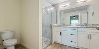 8157 Albatross Road Gallery 17