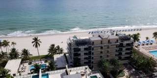 Ocean Front Condo Gallery 31